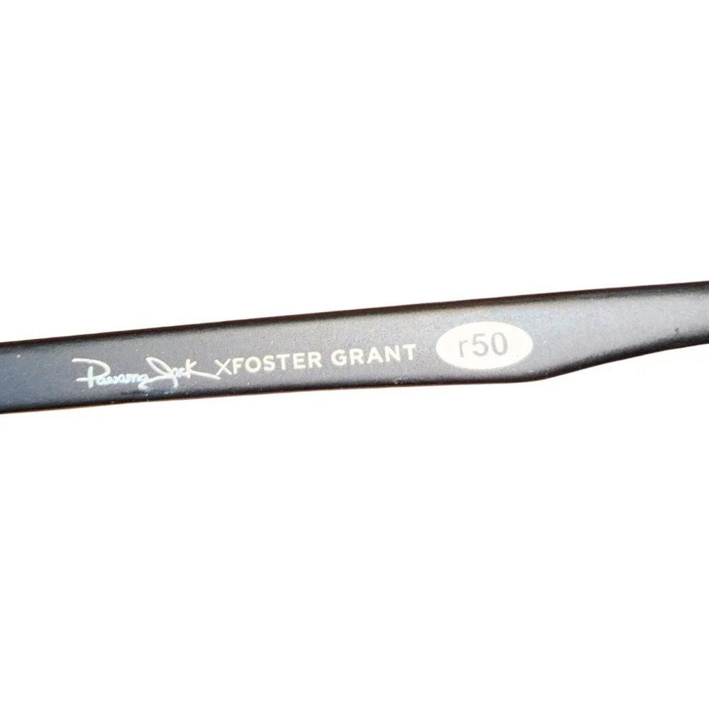 Panama Jack x Foster Grant r50 Sunglasses Matte Black Yellow Tint Lenses Unisex